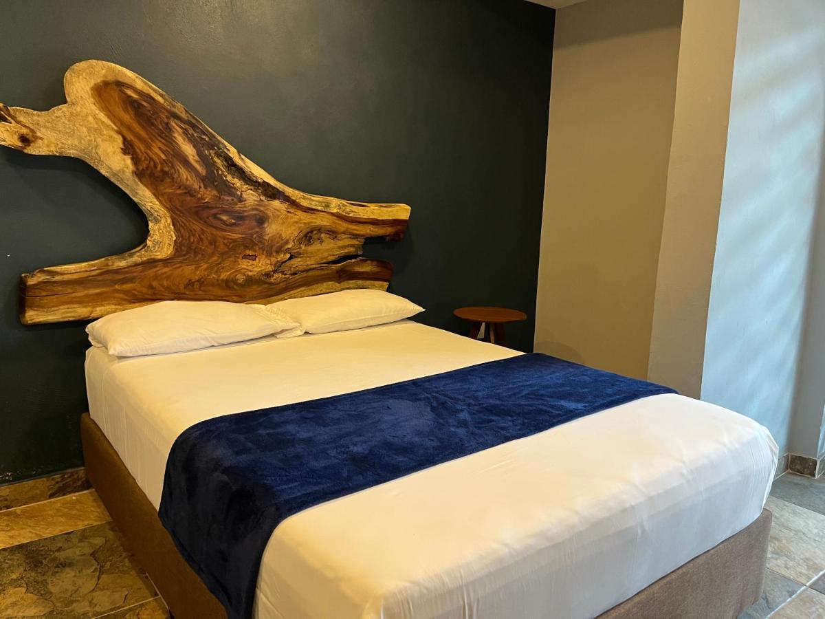 Hotel La Bikina Текіла Екстер'єр фото