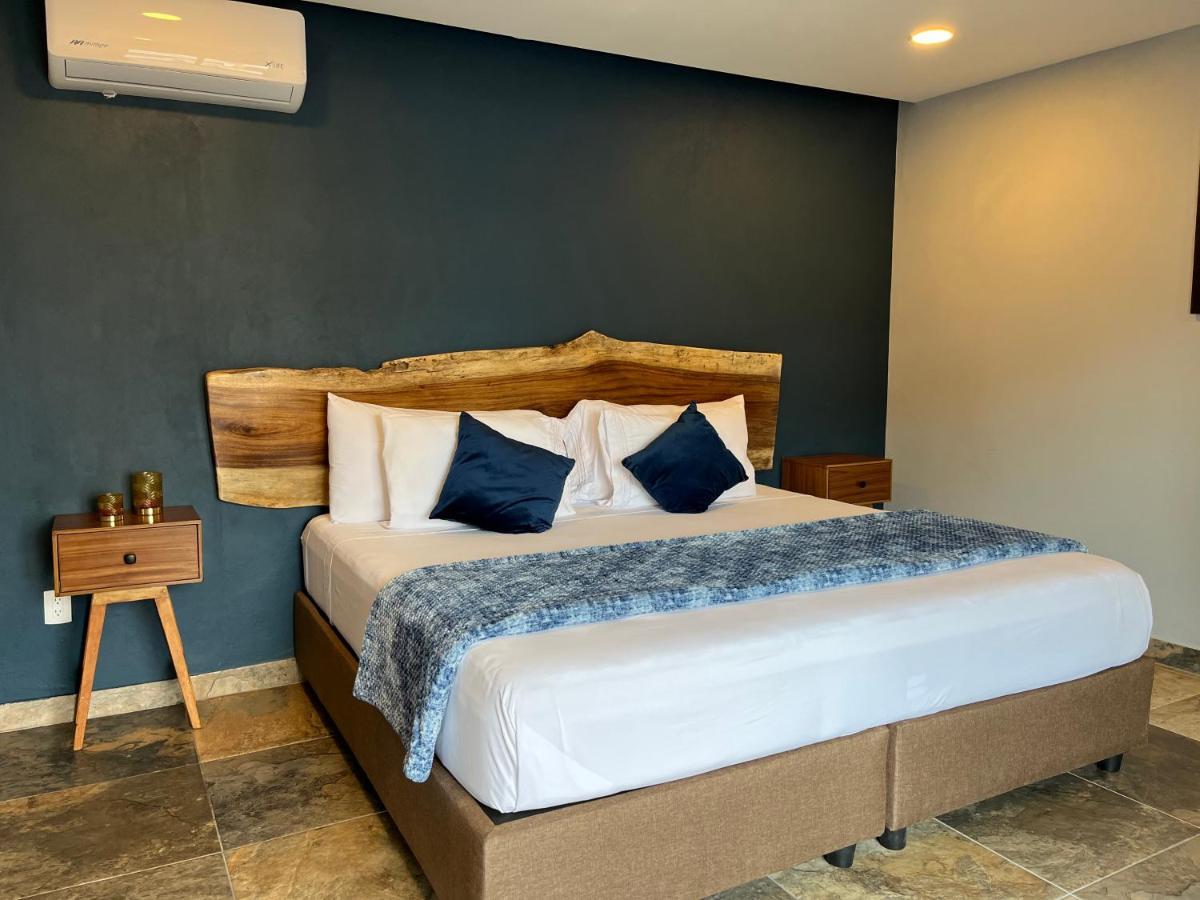 Hotel La Bikina Текіла Екстер'єр фото